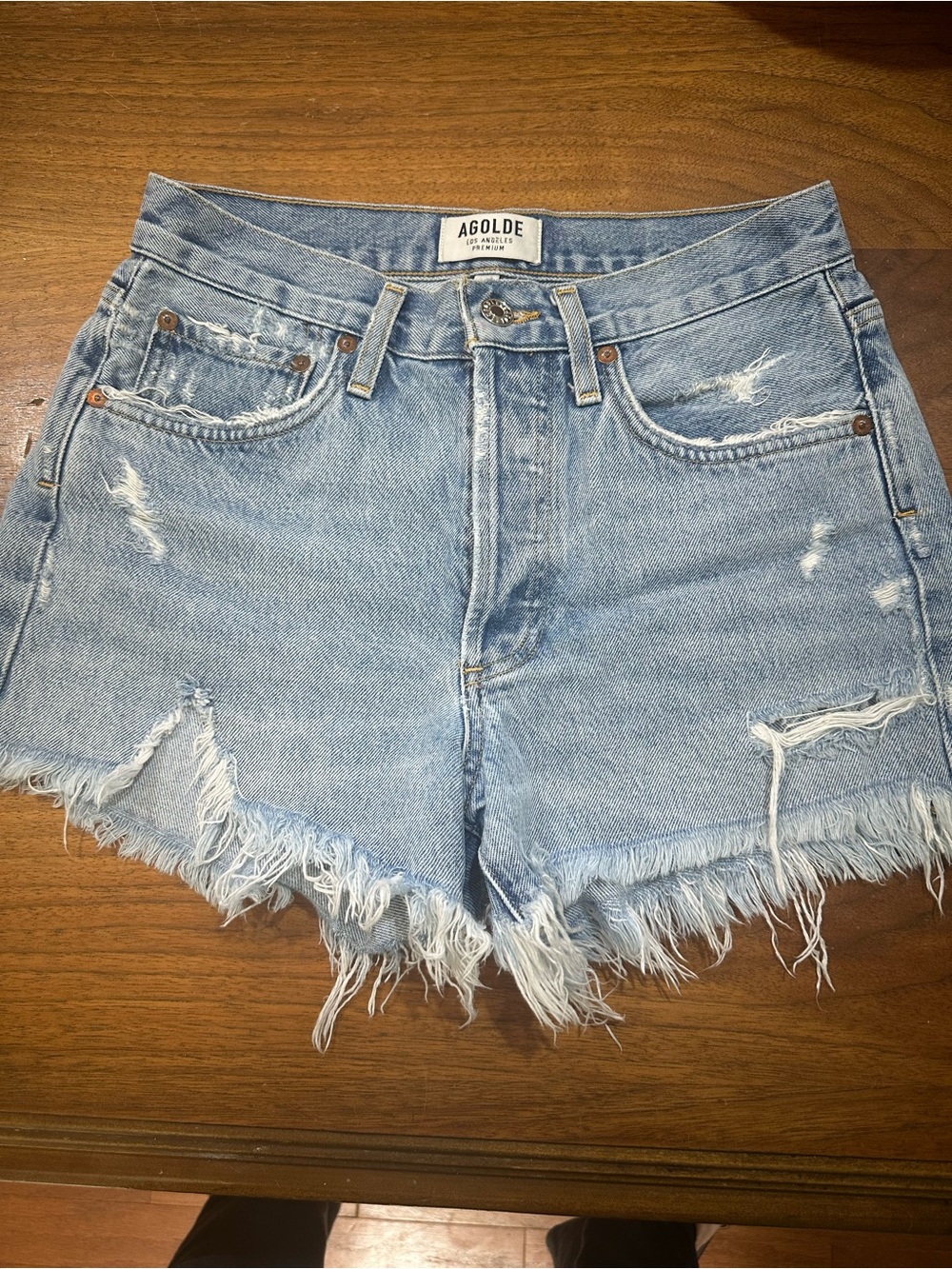Agolde Parker Swapmeet 24 Distressed Frayed-Hem Denim Shorts